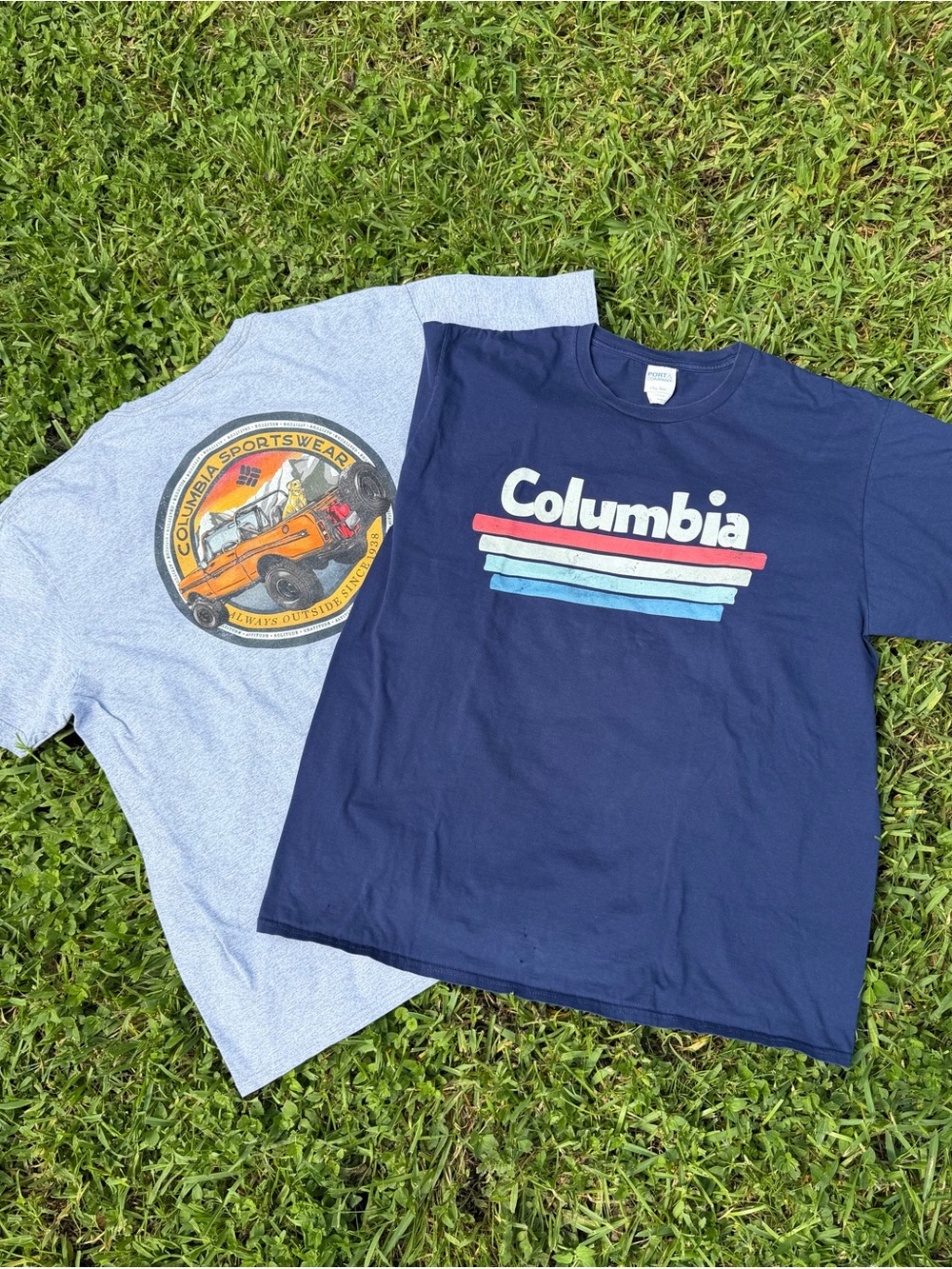 Vintage Columbia Sportswear T-Shirt Bundle of 2